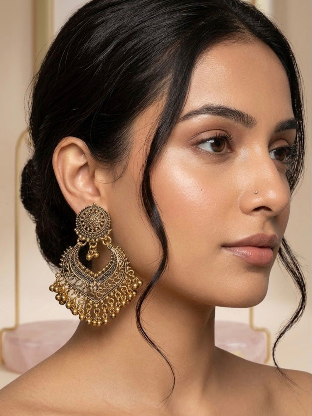 Sunehri chand Earings